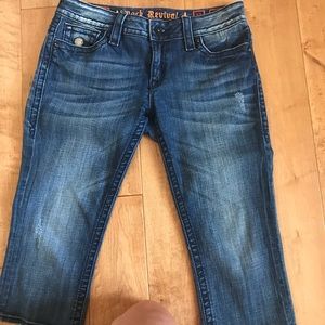 Rock Revival darker wash Capri jeans